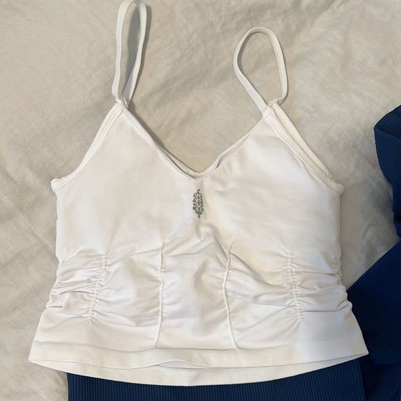 XS/S Free People Movement Set - Picture 4 of 11